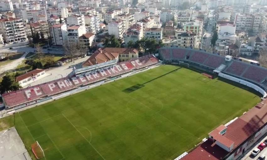 Χαλαρό λουκετάκι ΚΑΙ το γήπεδο των Σερρών, συνεχίζουμε να φουσκώνουμε από εθνική υπερηφάνεια