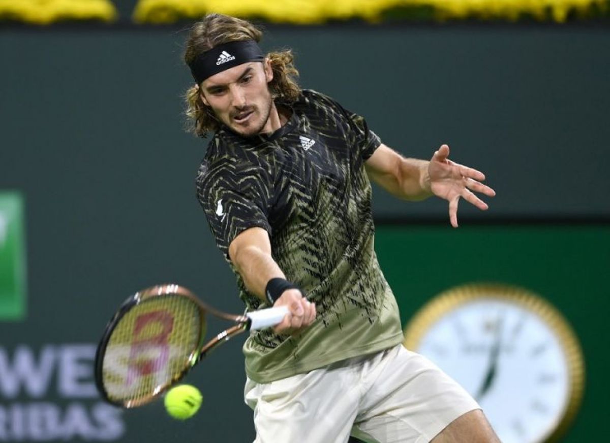 Στέφανος Τσιτσιπάς: Μεγάλη νίκη με ανατροπή και πρόκριση στους 16 του Indian Wells