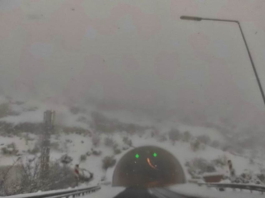 Οδηγίες από την Γενική Αστυνομική Διεύθυνση Πελοποννήσου για την κυκλοφορία οχημάτων λόγω χιονοπτώσεων σε περιοχές της Περιφέρειας