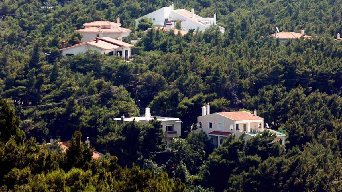 Σχέδιο νομιμοποίησης χιλιάδων καταπατημένων ακινήτων και εκτάσεων του Δημοσίου