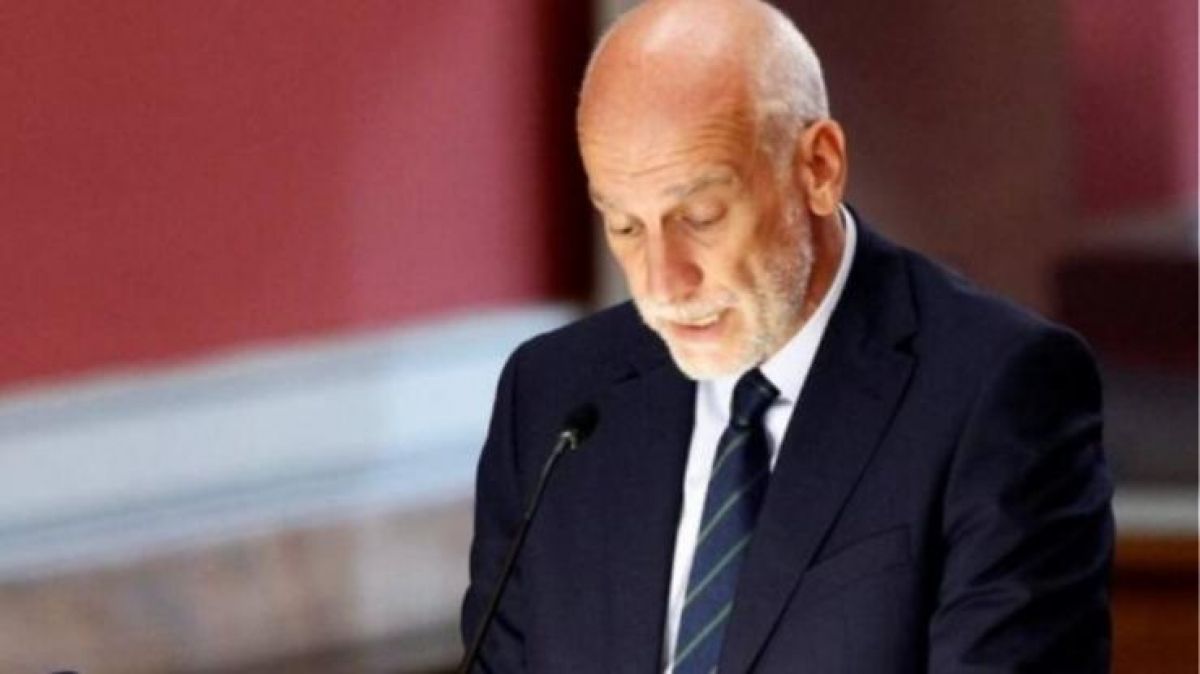 Τσακρής: Δεν πρέπει να γίνει πάλι το λάθος του Οκτωβρίου - Επιθετική στα παιδιά η βρετανική μετάλλαξη