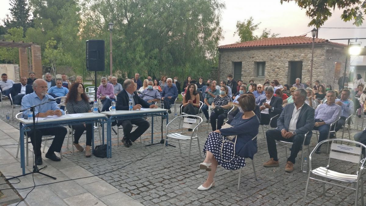 Βράβευση αριστούχων εισαχθέντων μαθητών στην τριτοβάθμια εκπαίδευση του Δήμου Σπάρτης