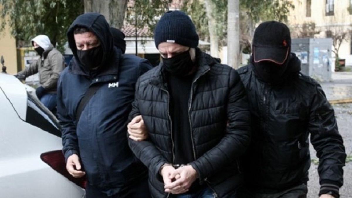 Δημήτρης Λιγνάδης: Νέα καταγγελία για βιασμό - 24χρονος κατέθεσε στην ανακρίτρια