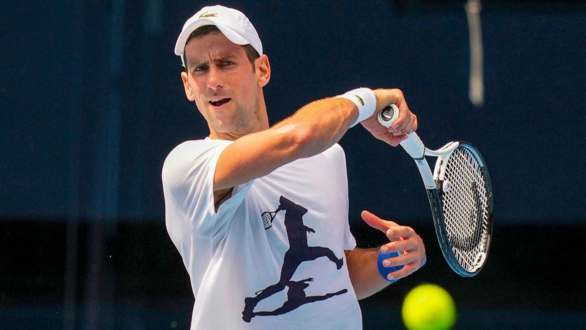 Νόβακ Τζόκοβιτς: Στο Ντουμπάι μετά την απέλασή του από την Αυστραλία