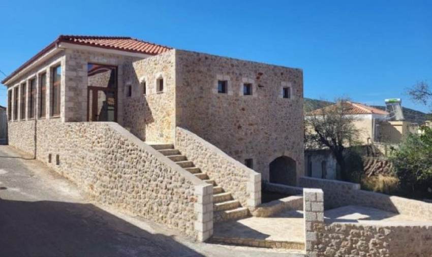 Εγκαίνια στο Πνευματικό Κέντρο Συκέας