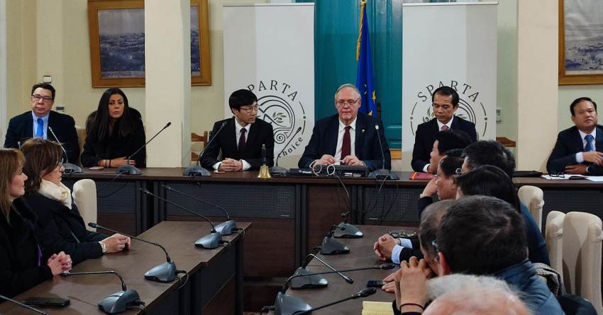 Δήμος Σπάρτης: Υπογραφή σύμφωνου συνεργασίας με την πόλη Hue του Βιετναμ