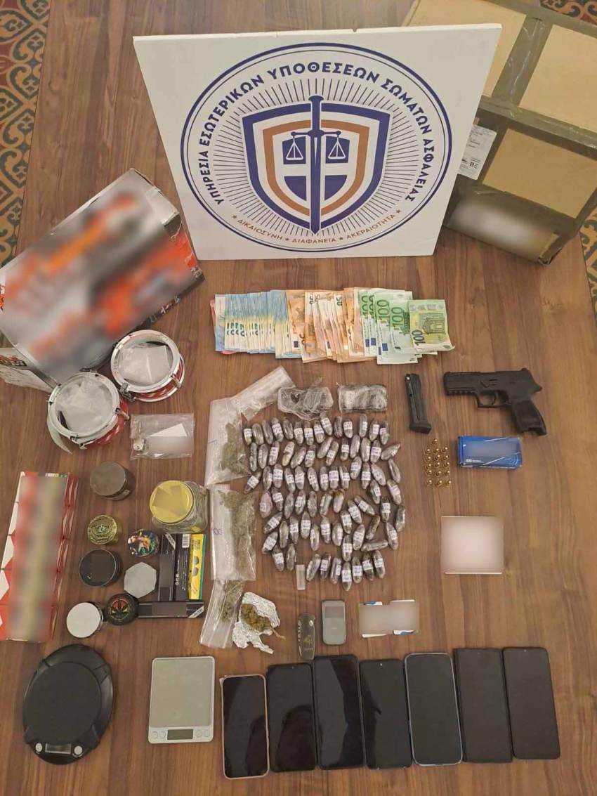 Συνελήφθησαν -7- μέλη της εγκληματικής οργάνωσης, μεταξύ των οποίων και αστυνομικός, ενώ στη δικογραφία που σχηματίστηκε  περιλαμβάνονται ακόμη -7- άτομα