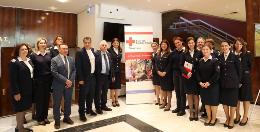 Ο Ελληνικός Ερυθρός Σταυρός τίμησε τη Διεθνή Ημέρα Νοσηλευτή με μεγάλη εκδήλωση στο Πολεμικό Μουσείο