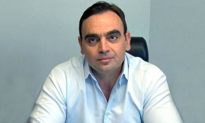Φίλες και φίλοι, Αγαπητοί συμπατριώτες.