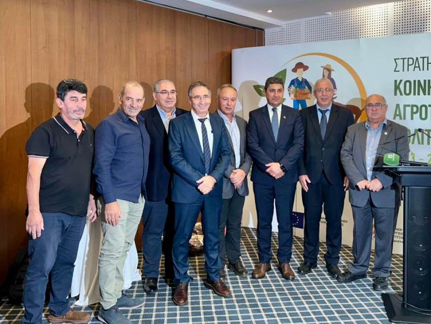 Κίνητρα στους νέους και ενίσχυση της γεωργίας στις τοπικές κοινότητες με σεβασμό στο περιβάλλον, η «συνταγή» για το μέλλον του πρωτογενούς τομέα