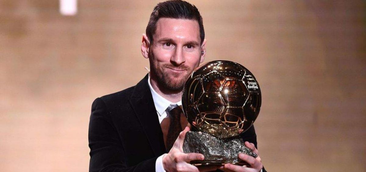 Ο Λιονέλ Μέσι κατέκτησε τη Χρυσή Μπάλα για 7η φορά στην καριέρα του