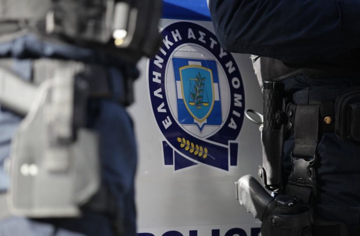 Σοκ στο Αίγιο: Ληστές επιτέθηκαν και ξυλοκόπησαν 27χρονη στη μέση του δρόμου