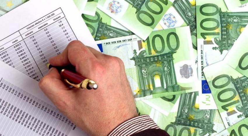 Ξεκίνησαν οι αυξήσεις επιτοκίων στα στεγαστικά δάνεια