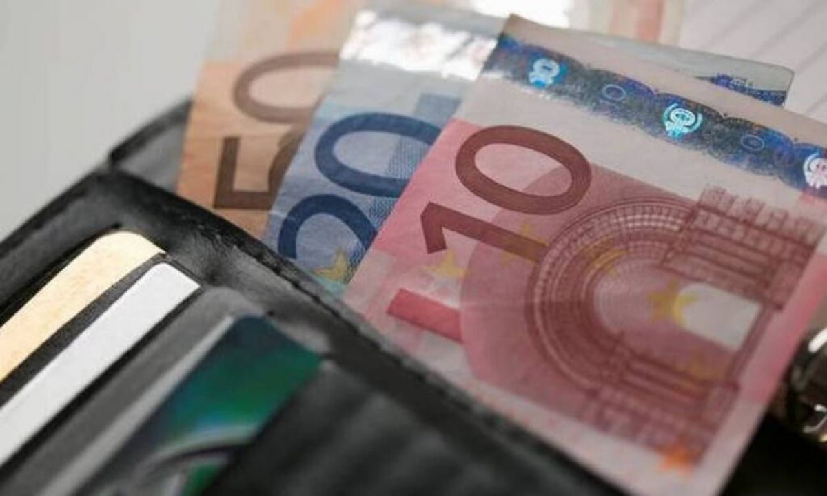 Τσακλόγλου: Δεν αλλάζουν τα όρια ηλικίας συνταξιοδότησης