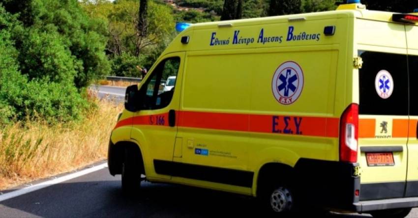 Κέρκυρα: Έπεσαν από μπαλκόνι παιδί 1,5 έτους και ένας 20χρονος - Μεταφέρθηκαν στο νοσοκομείο