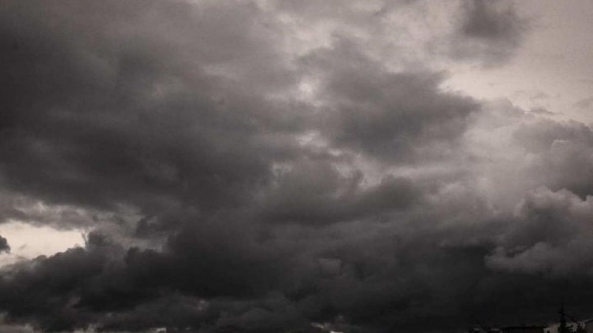 Καιρός: Τοπικές βροχές και χιονοπτώσεις στα ορεινά - Άνοδος της θερμοκρασίας