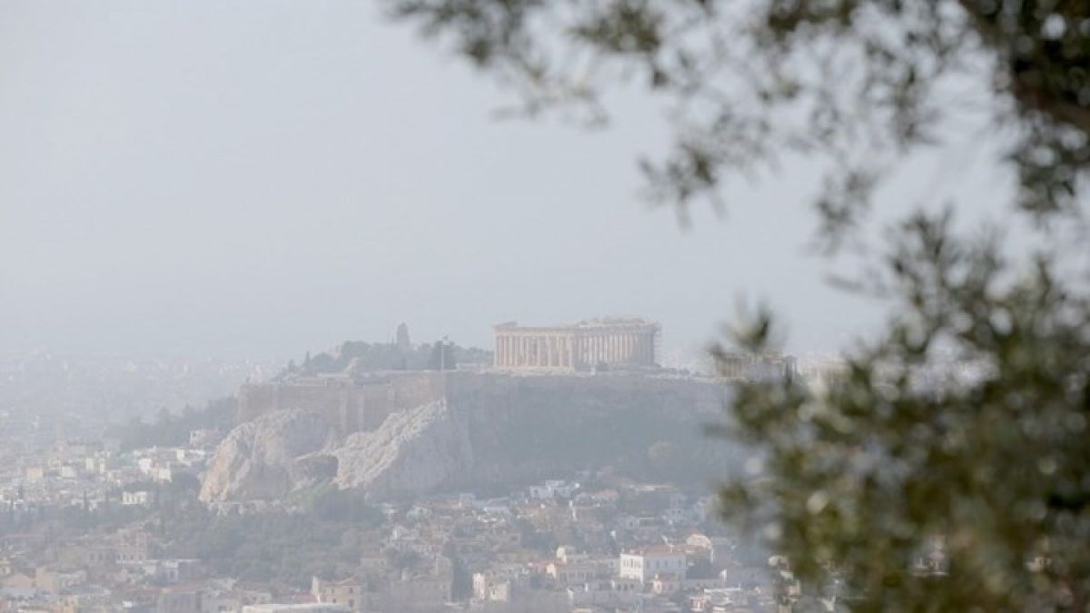 Καιρός: Νεφώσεις και αύξηση των συγκεντρώσεων σκόνης - Η αναλυτική πρόγνωση