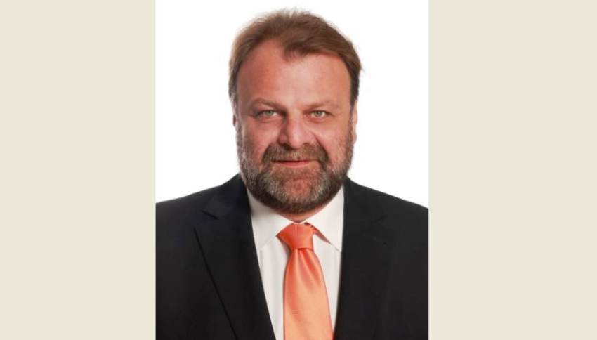 Πέθανε ο Λάζαρος Λασκαρίδης -Τριήμερο πένθος στην Καλλιθέα