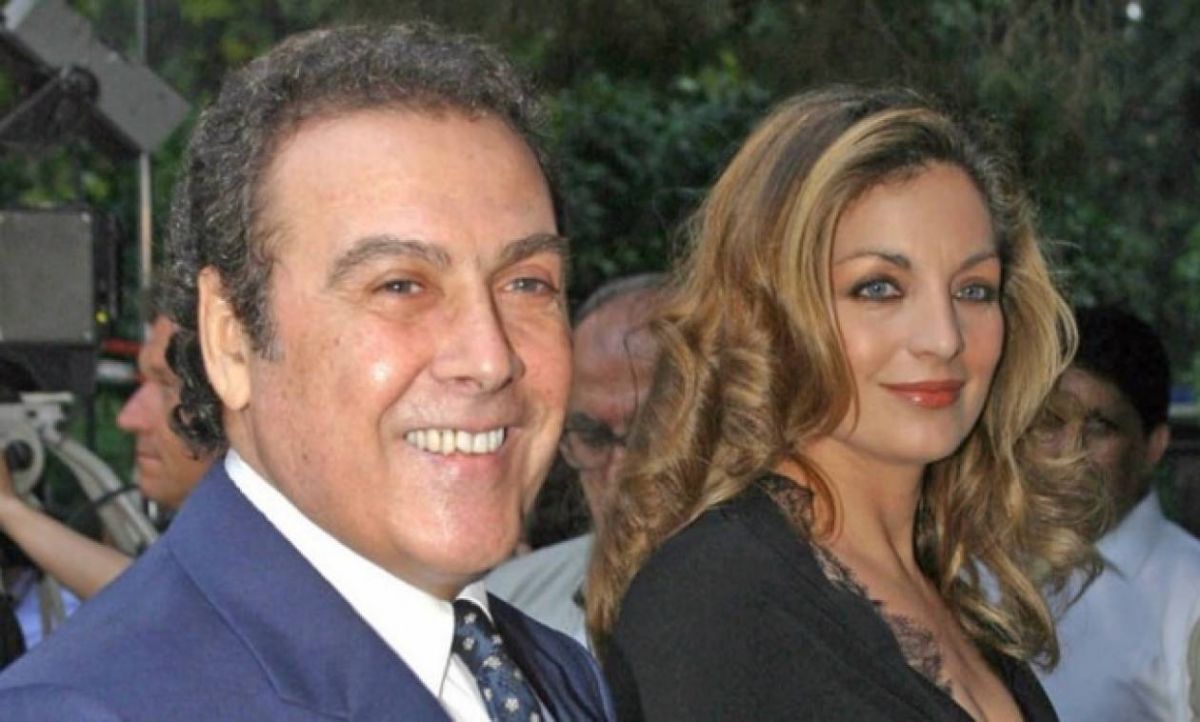 Άντζελα Γκερέκου: Οργισμένη απάντηση σε δημοσιεύματα που την ήθελαν σε σχέση