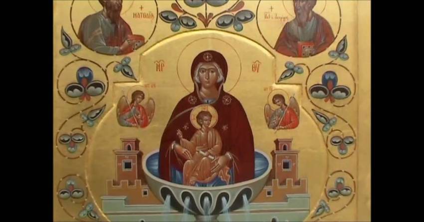 Δεκαπενταύγουστος: Η Παναγία με τα 500 ονόματα
