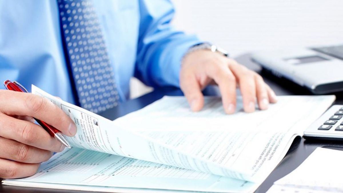 Φορολογικές δηλώσεις: Χωρίς φόρο πάνω από 1 εκατ. πολίτες - Ποιους αφορά και τι θα ισχύσει με τα τεκμήρια