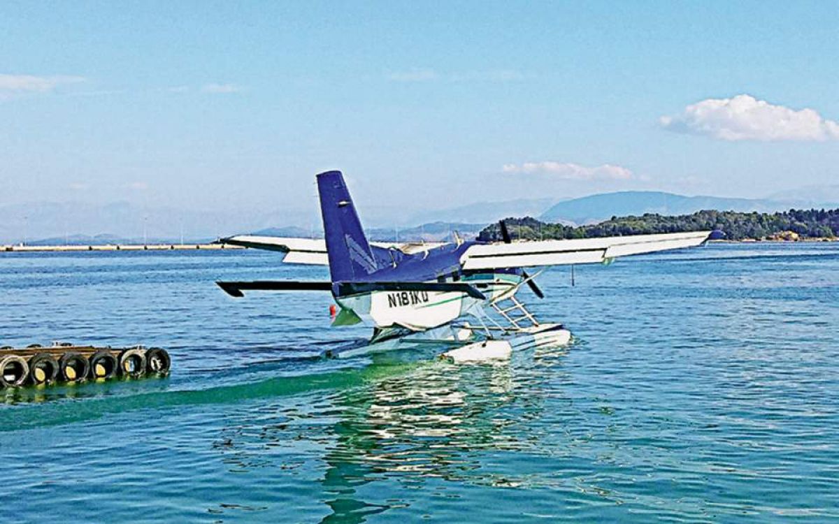 Άμεσες οι εξελίξεις για υδατοδρόμια σε Μάνη, Μονεμβασιά, Ελαφόνησο