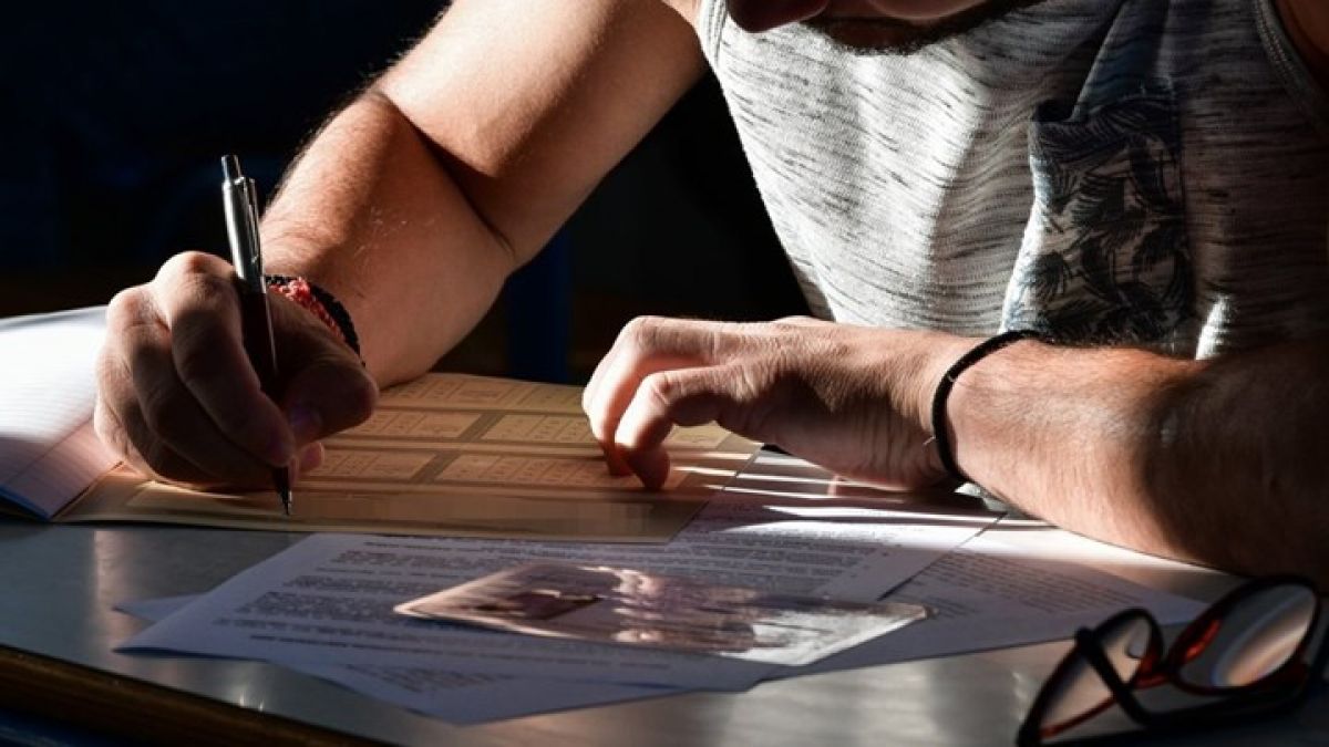 Πανελλήνιες 2021: Σήμερα οι βαθμολογίες των ειδικών μαθημάτων - Πώς θα ενημερωθούν οι υποψήφιοι