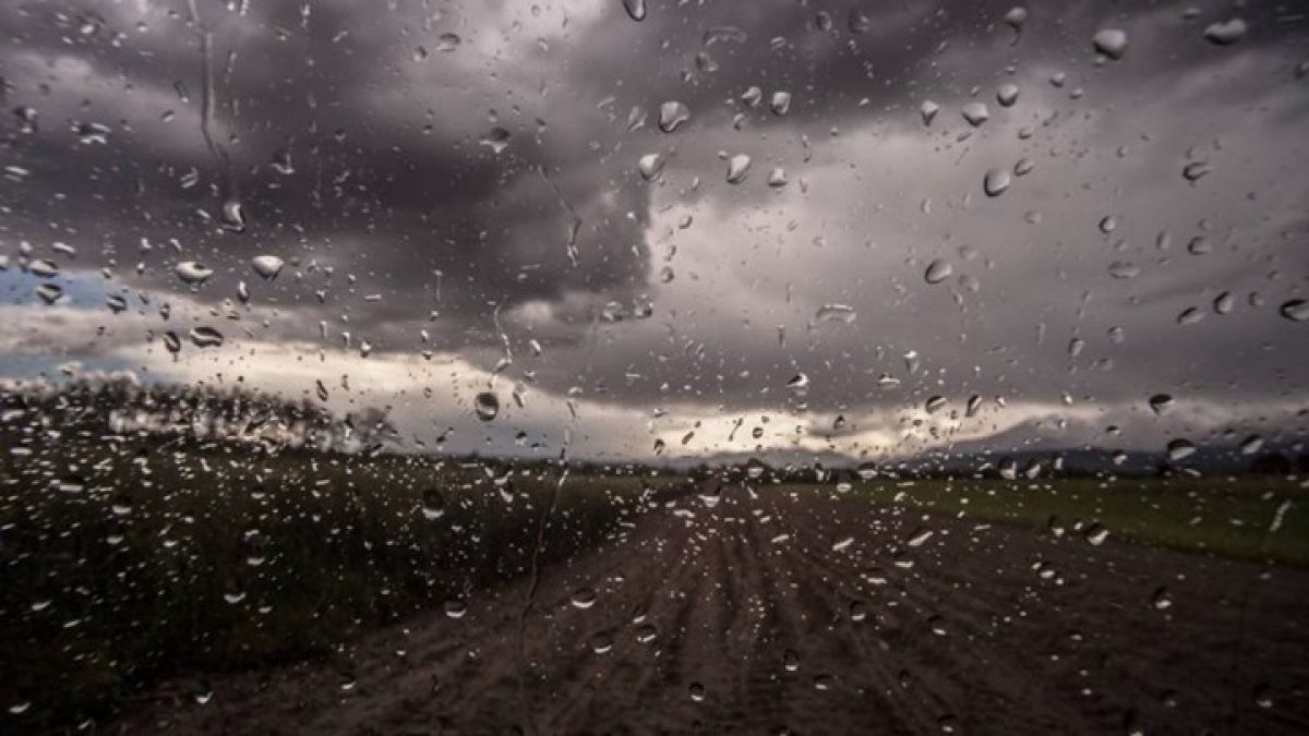 Άστατος καιρός σήμερα: Βροχές και καταιγίδες στη μισή χώρα
