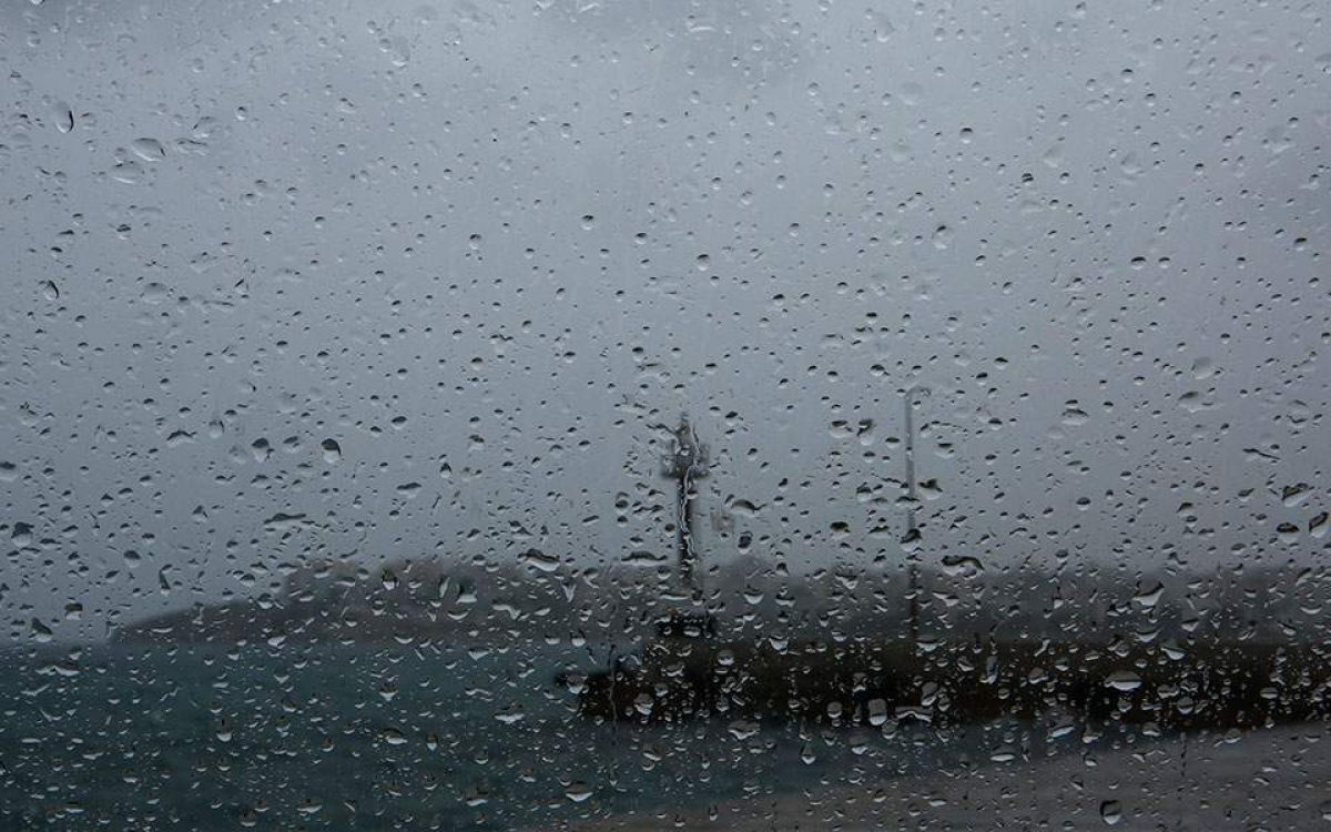 Καιρός: Καταιγίδες και ισχυροί άνεμοι σήμερα – Πού θα χιονίσει