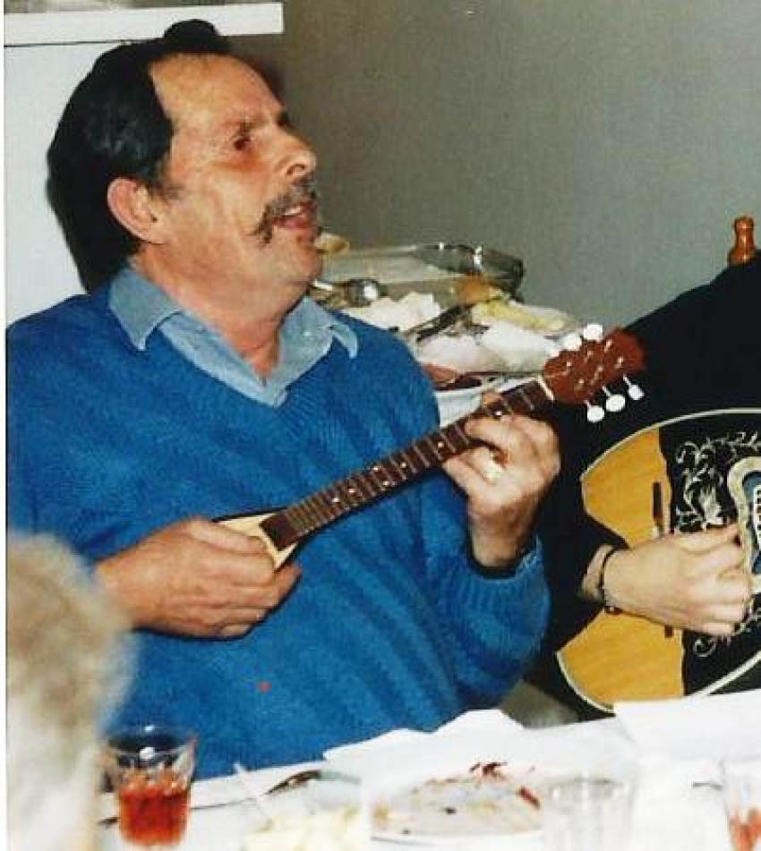 Αντίο θείε Μπάμπη.