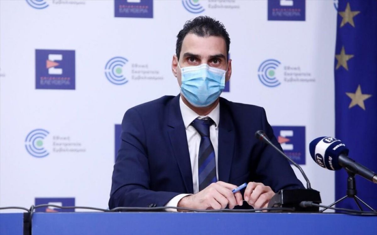 O Θεμιστοκλέους «γειώνει» AstraZeneca, Johnson &amp; Johnson -Πάμε με Pfizer!