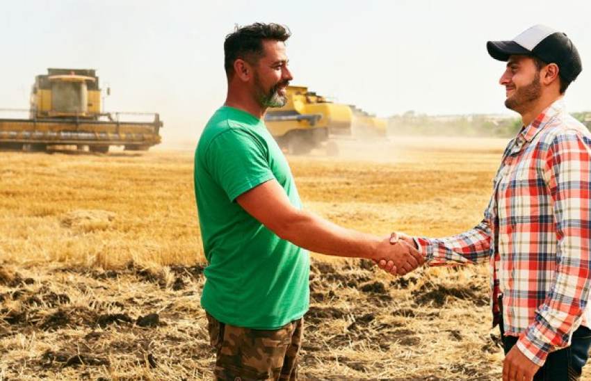 Πρωτοβουλίες Μαξίμου για αγροτικές κινητοποιήσεις, 40.000 ευρώ σε Νέους Αγρότες