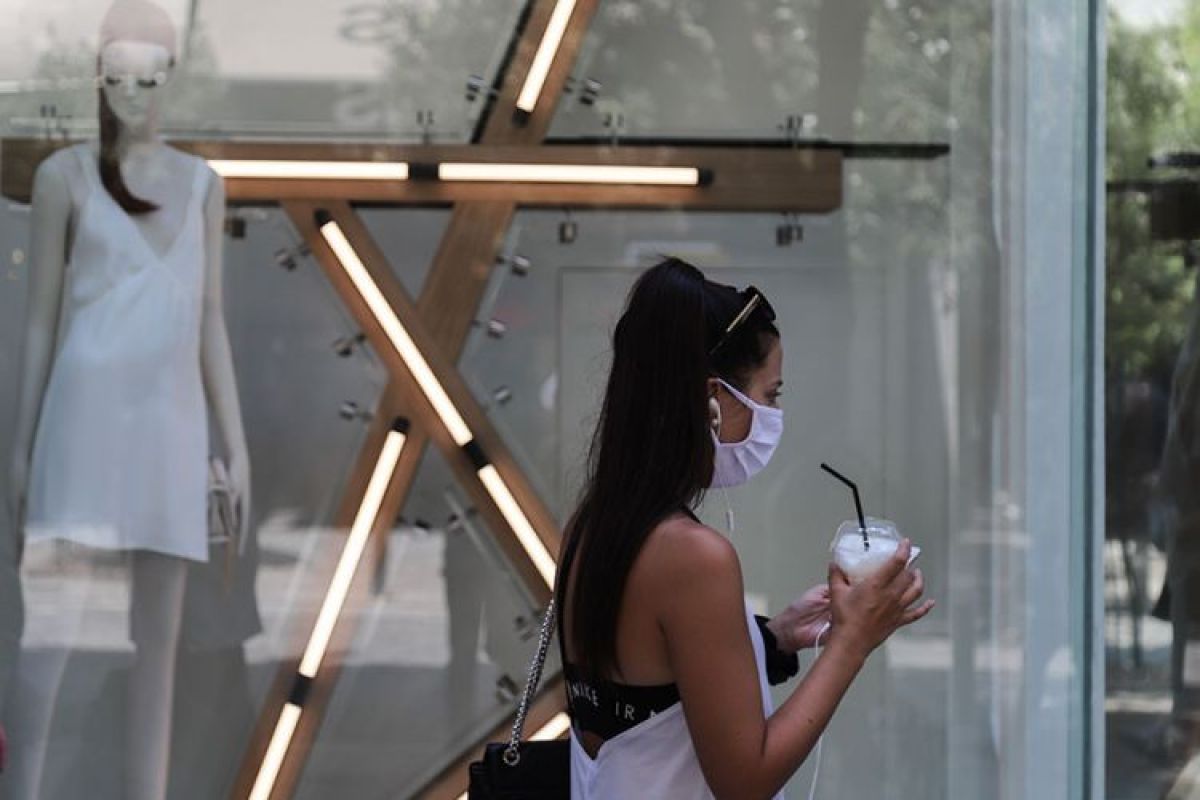 Εμβολιασμοί: «Σειρά» για τους 18 ετών &amp; άνω -Τι θα γίνει τελικά με την «επιλογή» εμβολίου