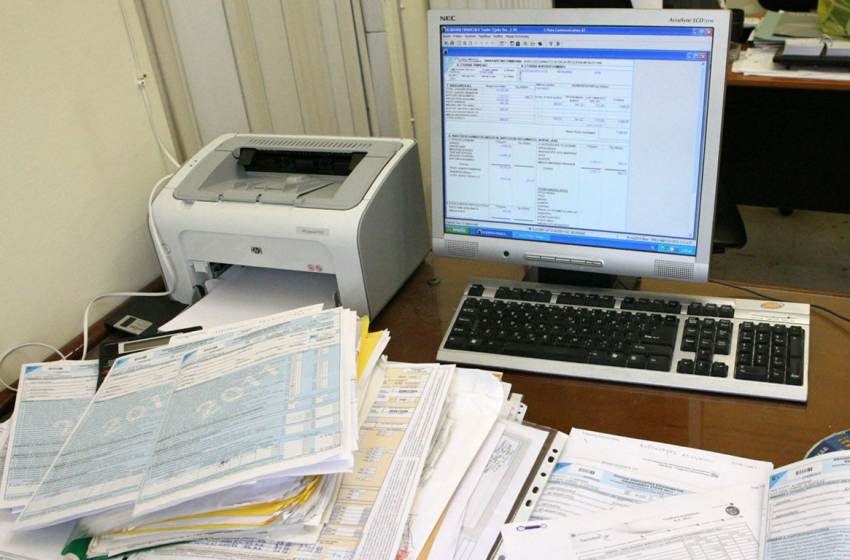 Υπουργείο Οικονομικών: Δεν θα υπάρξει νέα παράταση στις φορολογικές δηλώσεις