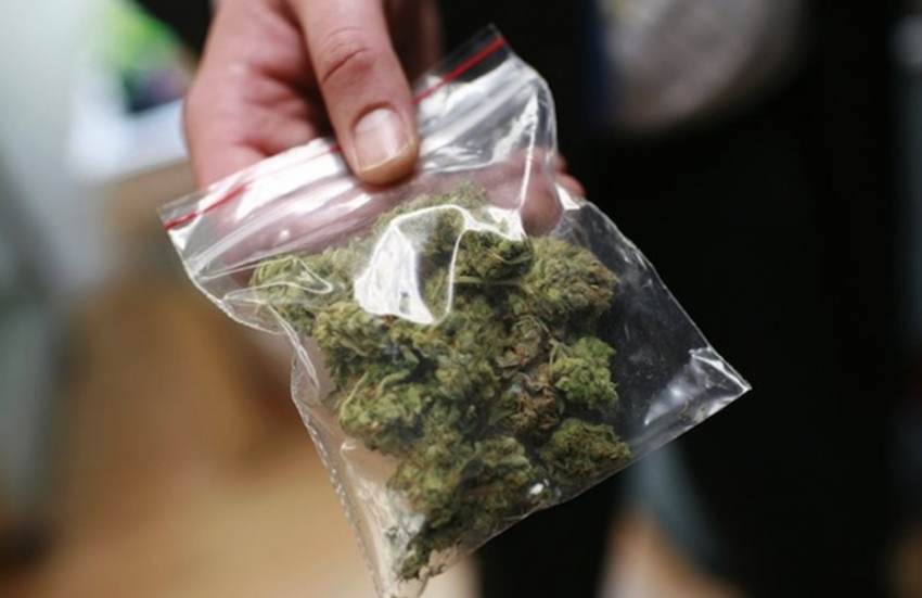 2 Συλλήψεις - 2 κιλά κάνναβης