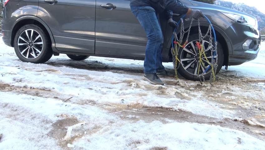 ΔΙΕΥΘΥΝΣΗ ΑΣΤΥΝΟΜΙΑΣ ΛΑΚΩΝΙΑΣ: Απαιτούνται αντιολισθητικές αλυσίδες, λόγω παγετού, στην Εθνική Οδό Καλαμάτας - Σπάρτης από το 42 ο χλμ έως το 53 ο χλμ..