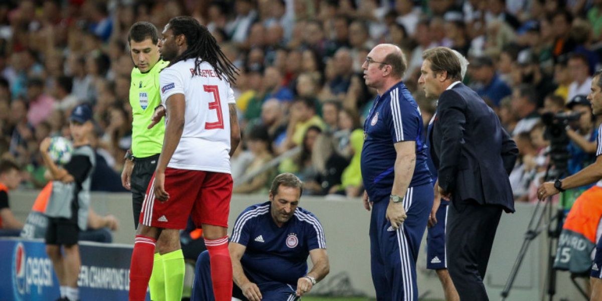 ΑΥΓΕΝΑΚΗΣ:  Από Δευτέρα 19/7 η επιστροφή των εμβολιασμένων θεατών, υπό αυστηρές προϋποθέσεις σε αγώνες