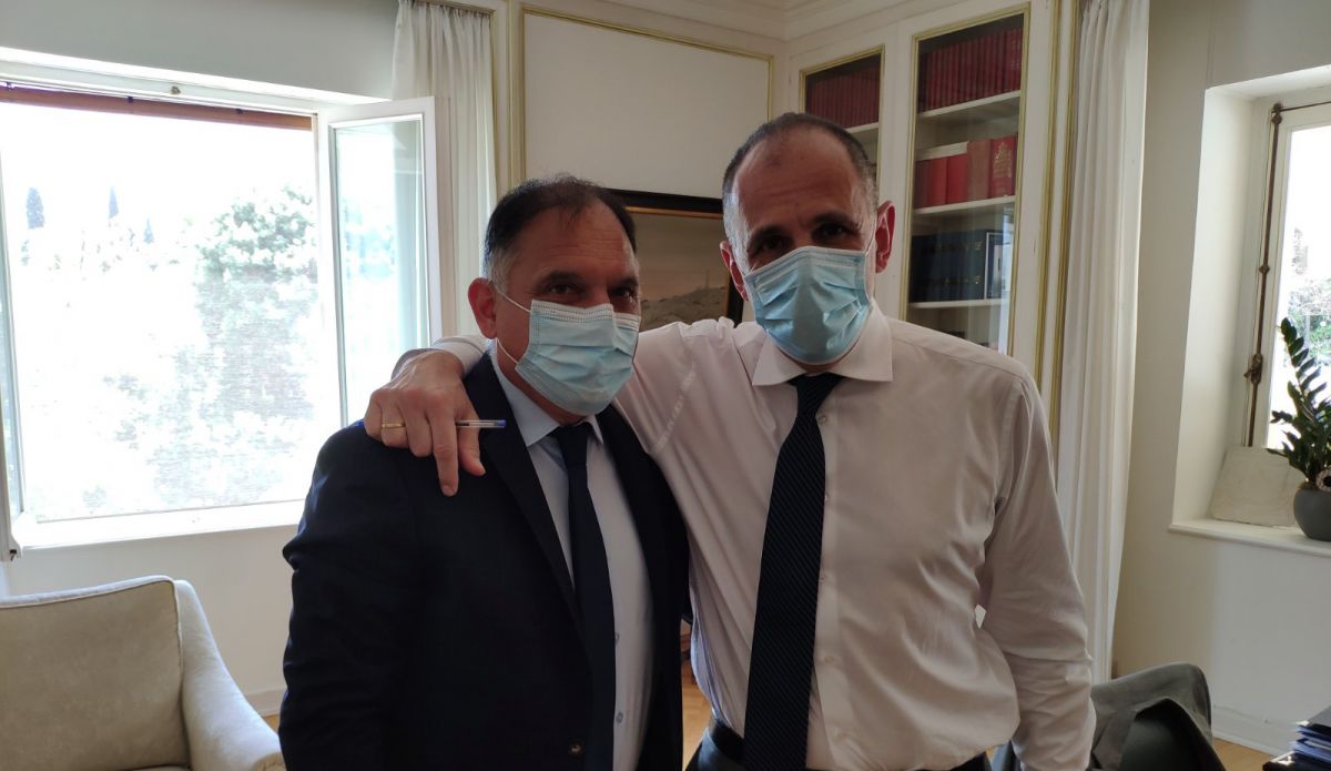 Νεοκλής Κρητικός σε Γιώργο Γεραπετρίτη: «Ανάγκη επίλυσης των ιδιοκτησιακών προβλημάτων σε ΛΑΓΙΟ και ΒΑΛΤΑΚΙ - Πρόταση να αρθεί η υποχρεωτικότητα στείρωσης στα δεσποζόμενα»