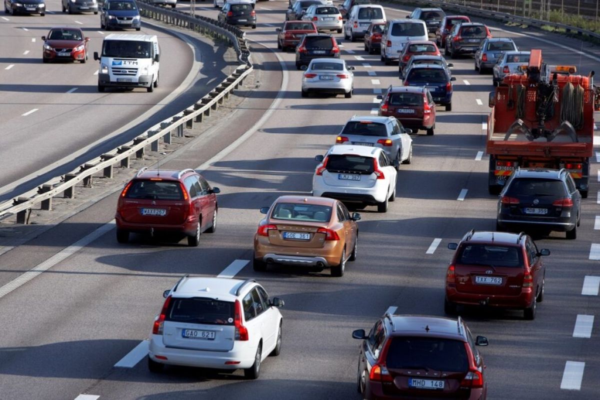 ΑΑΔΕ: «Ραβασάκι» σε 75.000 ιδιοκτήτες Ι.Χ. για οφειλές του 2016