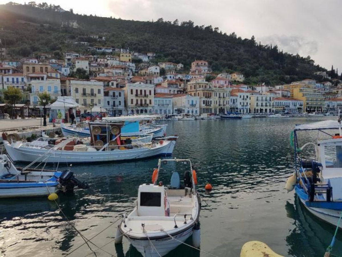 Η Περιφέρεια Πελοποννήσου σε συνεργασία με την Αναπτυξιακή Πάρνωνα διοργανώνουν ενημερωτικές εκδηλώσεις με θέμα τον αλιευτικό τουρισμό