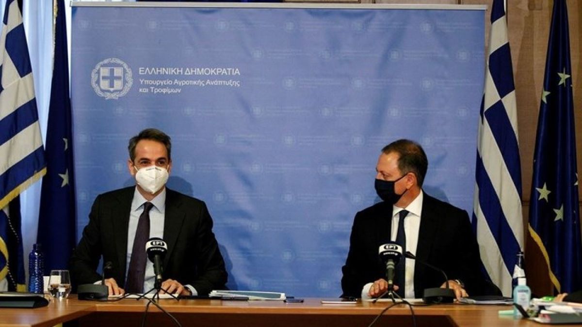 Μητσοτάκης από υπουργείο Αγροτικής Ανάπτυξης: Να γίνουν ανταγωνιστικά τα ελληνικά προϊόντα