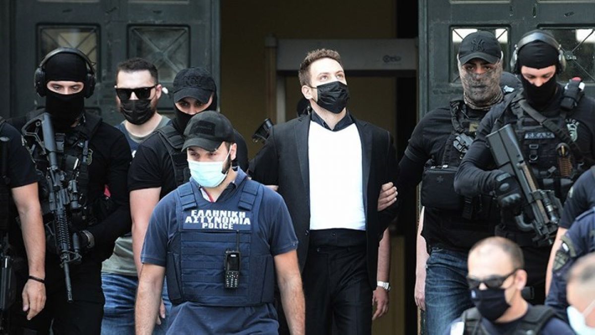 Γλυκά Νερά: "Η Καρολάιν κοιμόταν" παραδέχεται ο στυγερός δολοφόνος - Σοκάρει η συμπληρωματική απολογία του