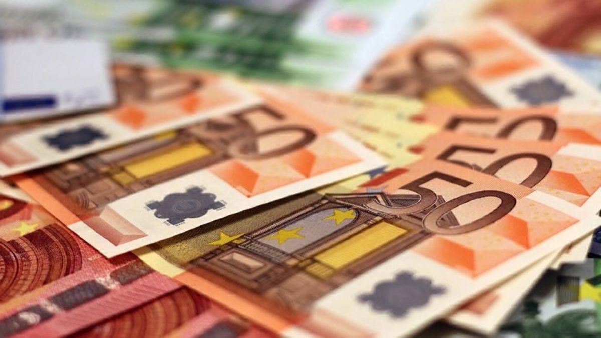 «Κούρεμα» δανείων και χρεών σε εφορίες και Ταμεία… προ των πυλών - Οδηγός επιβίωσης για τις επιχειρήσεις