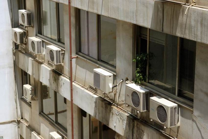 Εξοικονόμηση ενέργειας: Ανακοινώνουν κίνητρα και bonus Σκρέκας-Σκυλακάκης