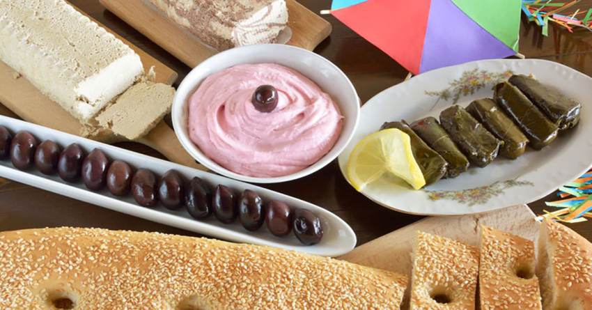 Κανονικά θα λειτουργούν τα καταστήματα τροφίμων την Καθαρά Δευτέρα