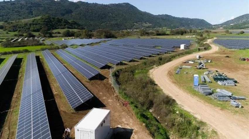 Ποια είναι τα οφέλη από τα αγροτικά φωτοβολταϊκά