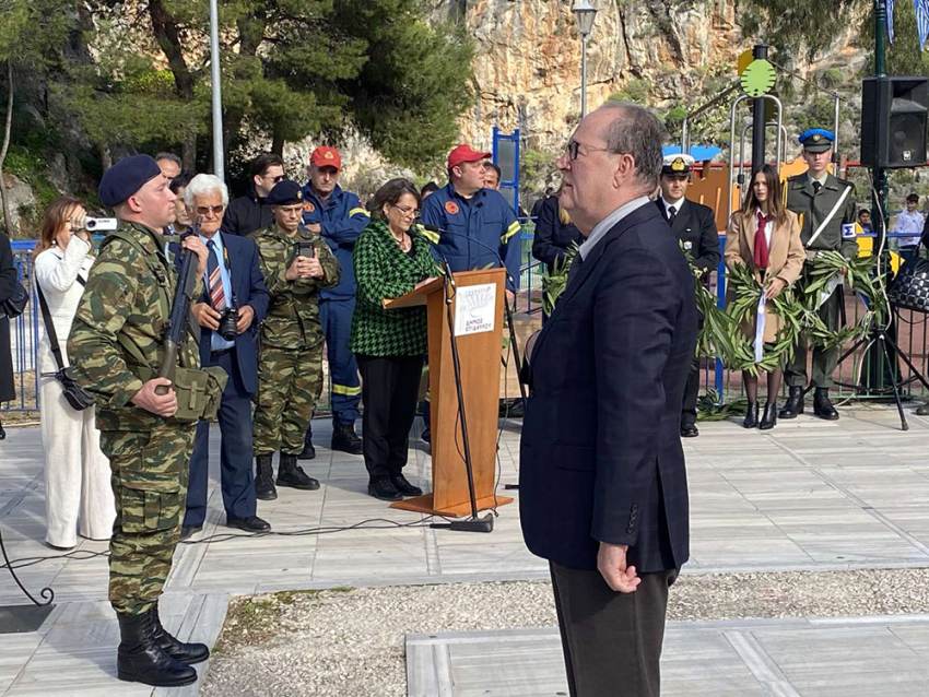Ο περιφερειάρχης Πελοποννήσου Π. Νίκας στις εκδηλώσεις για την 201η επέτειο της Α΄ Εθνικής Συνέλευσης των Ελλήνων στην Επίδαυρο