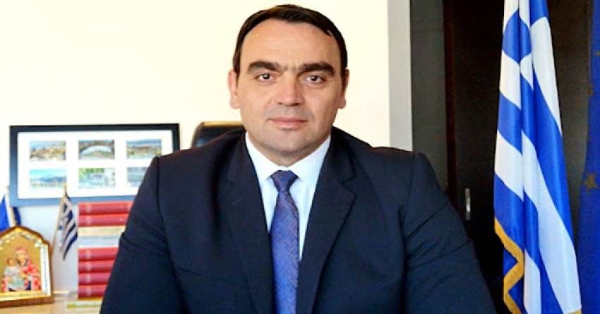 Θ. Βερούτης: Καλά Χριστούγεννα και Ευτυχισμένο το 2023