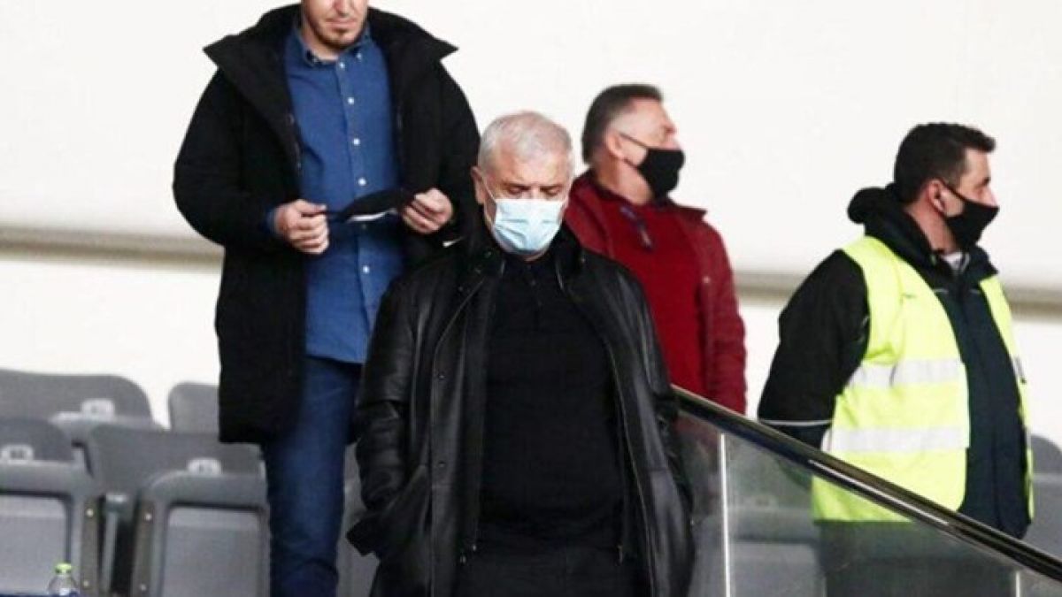 AEK: Όλα ανοικτά με Χιμένεθ - Ο Μελισσανίδης αποχώρησε από το ΟΑΚΑ στο ημίχρονο