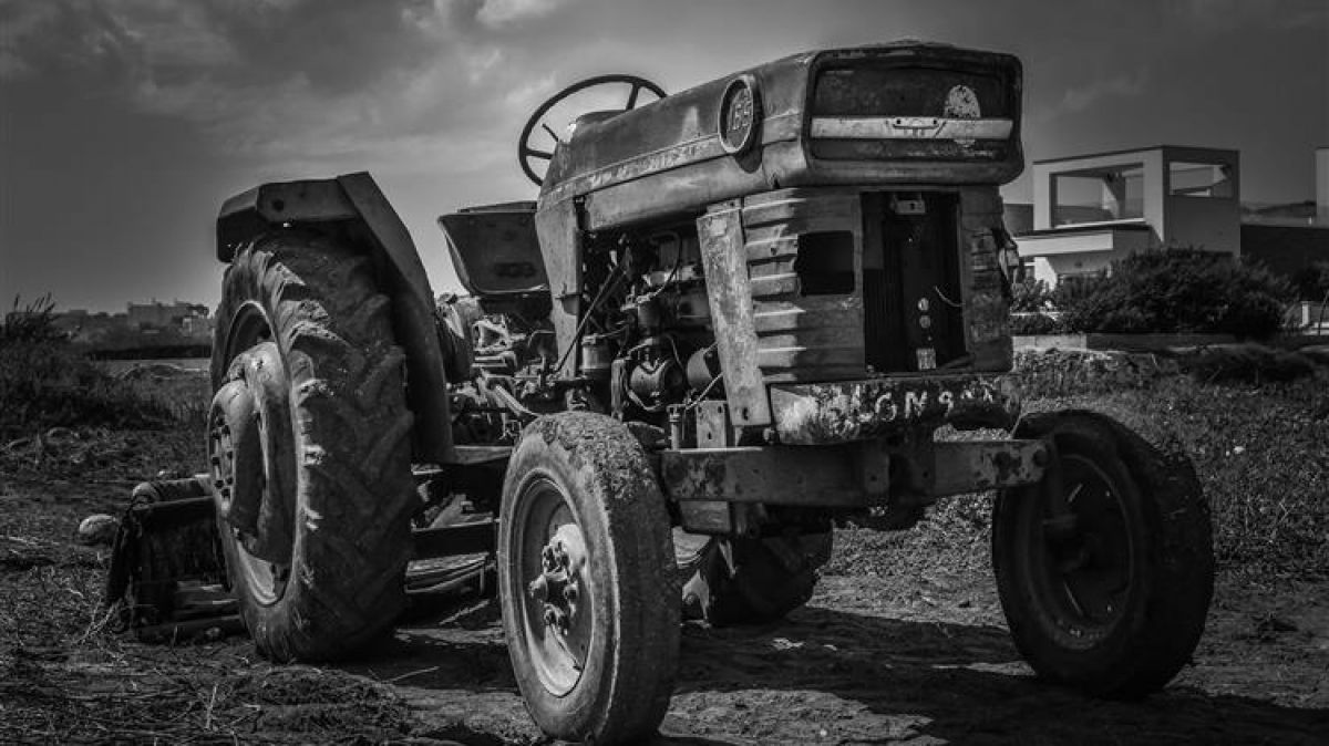 ΣΕΑΜ: Tι αλλάζει στη νομοθεσία για τα παλιά τρακτέρ